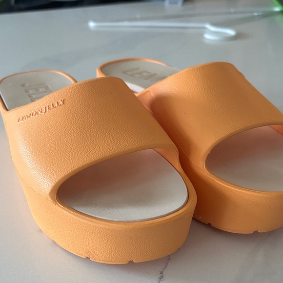 Lemon Shoes - Lemon Vibrant Orange Platform Slides